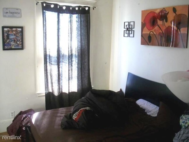 Foto del edificio - 5 br, 2 bath Condo - 447 Park Dr # 3E