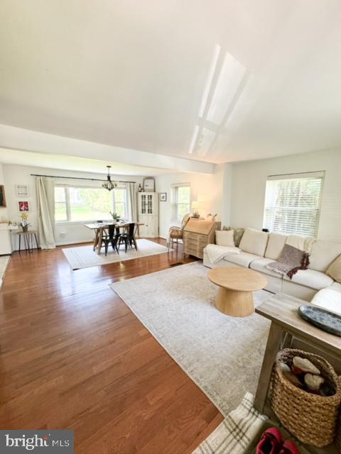 Foto del edificio - 235 Rodney Cir