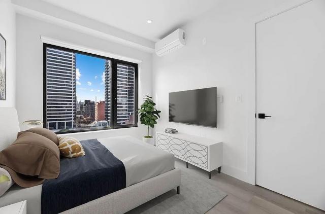 Foto del edificio - 2 bedroom in New York NY 10035