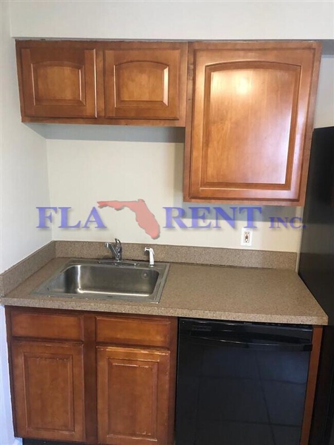 Foto del edificio - Coming soon...3/2 Single Family Home located in Deltona Lakes