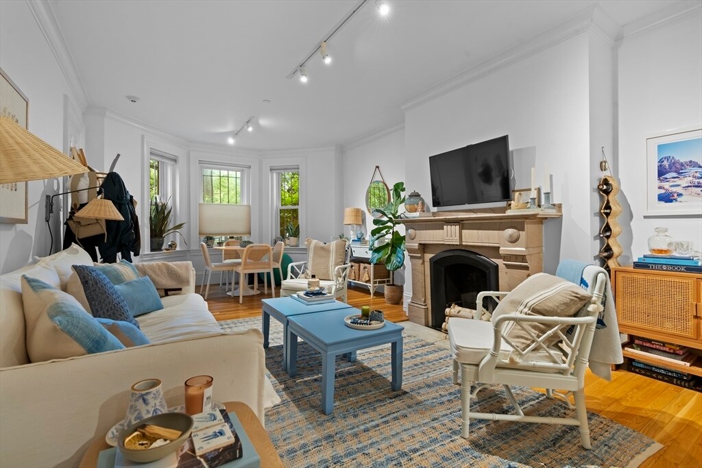 Foto principal - 72 W Rutland Square