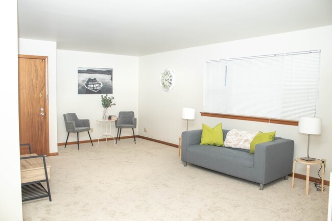 Foto del edificio - 1601 Roxbury Rd