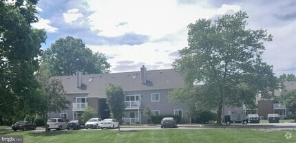 Building Photo - 7203 Tamarron Dr