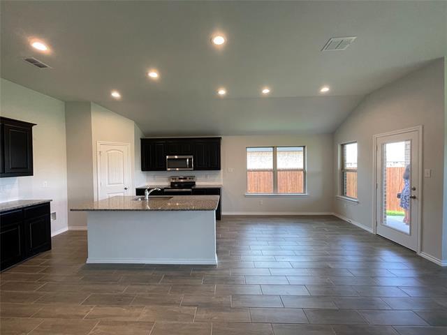 Building Photo - 9833 Mescalbean Blvd