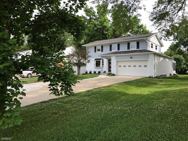 Building Photo - 3 br, 3.5 bath House - 7515 E Galbraith Rd