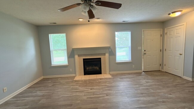 Building Photo - 3221 Kildaire Dr