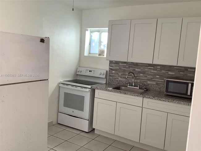 Photo - 3620 SW 13th Terrace Apartment