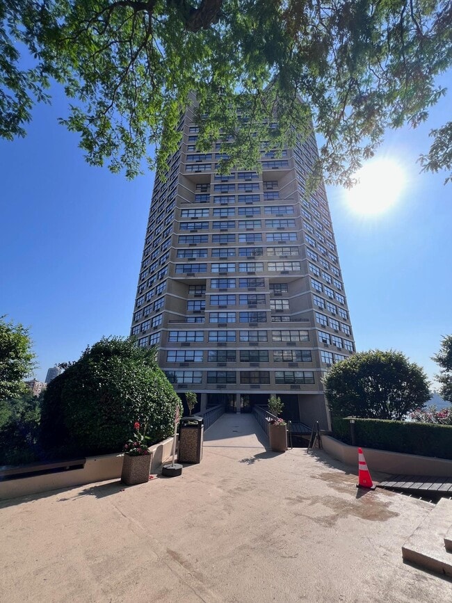Building Photo - 7004 JFK Blvd E