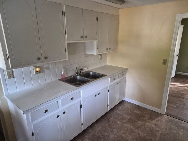 Foto del edificio - 72 Lilac St