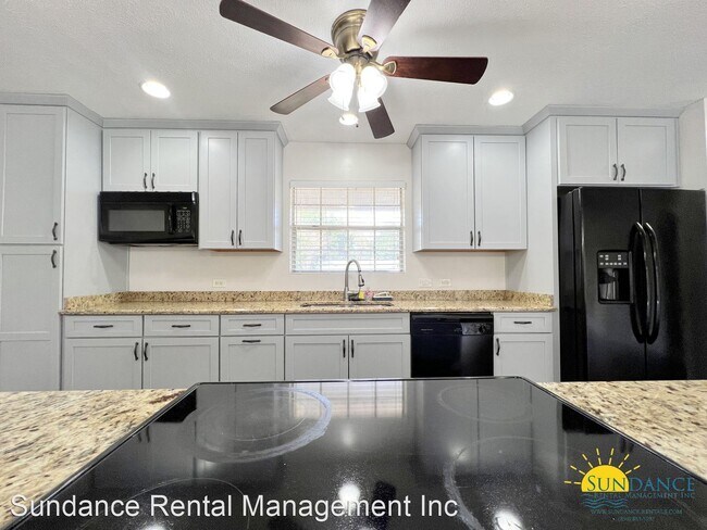 Foto del edificio - 3 br, 2 bath House - 406 Holmes Boulevard