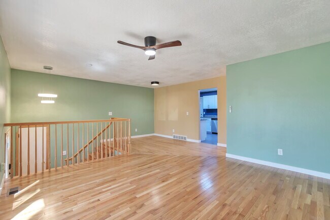 Foto del edificio - 1107 E 15th Ave