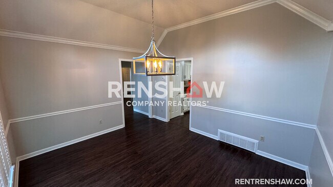 Foto del edificio - 724 Fletcher Rd