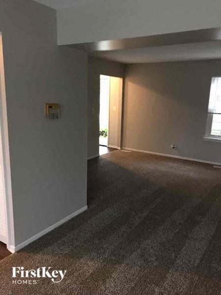 Foto del edificio - 990 Chelsea Ln