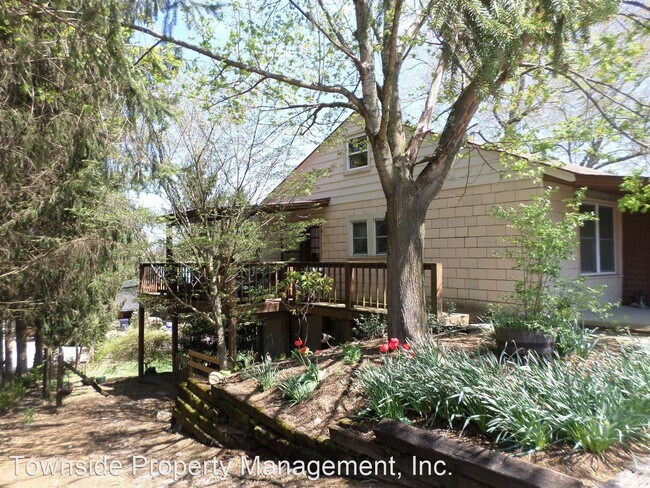 Foto del edificio - 3 br, 1 bath House - 1806 Brooksfield Road