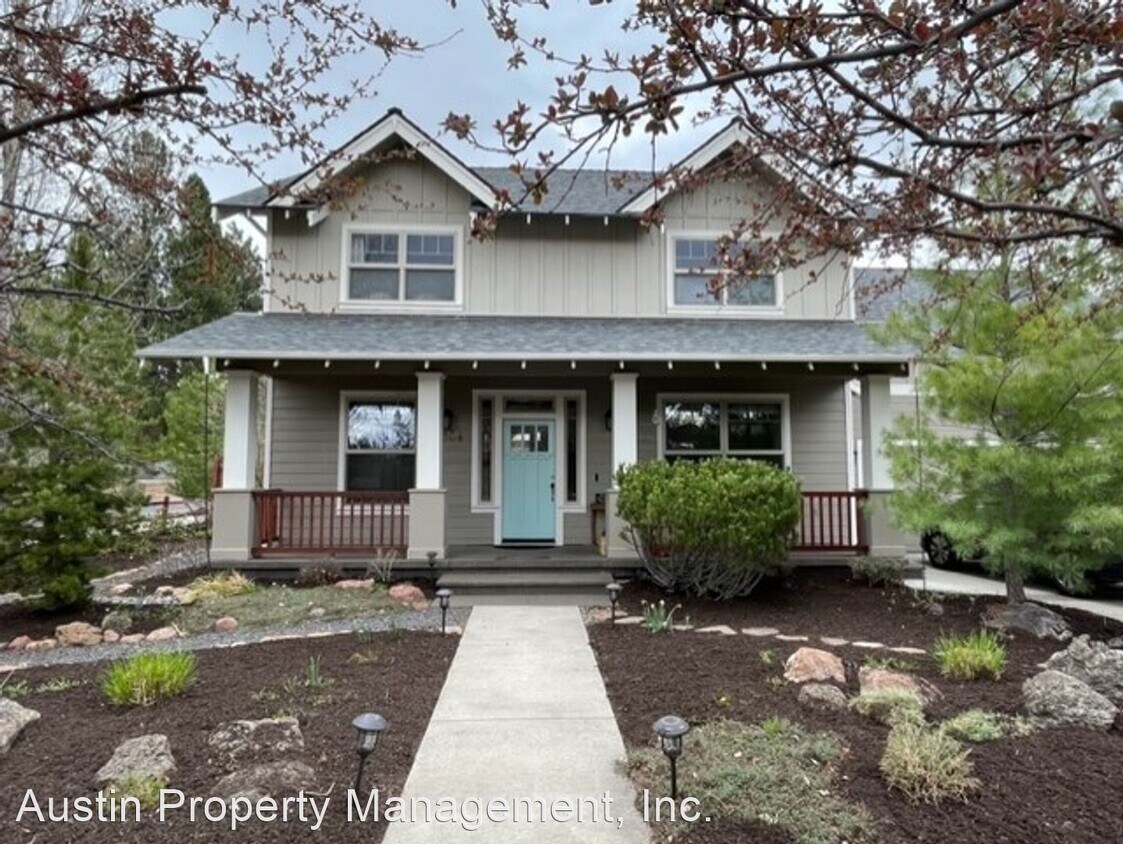 4 br, 2.5 bath House 2984 NW Bordeaux Lane House Rental in Bend, OR