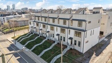 Building Photo - 1019 12th Ave N