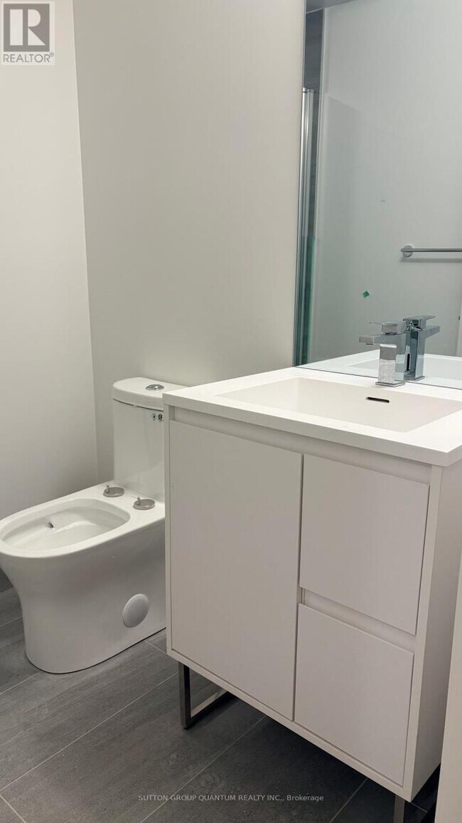 Building Photo - 1 Quarrington Lane