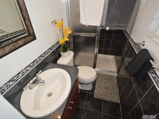 Foto del edificio - 38 Sintsink Dr W