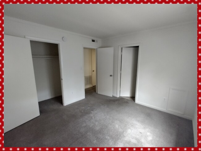 Building Photo - 600 Reusens Rd