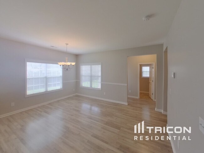 Building Photo - 4103 Effie Seward Dr