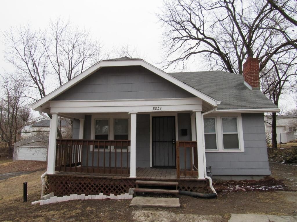 Foto principal - 8032 Garfield Avenue