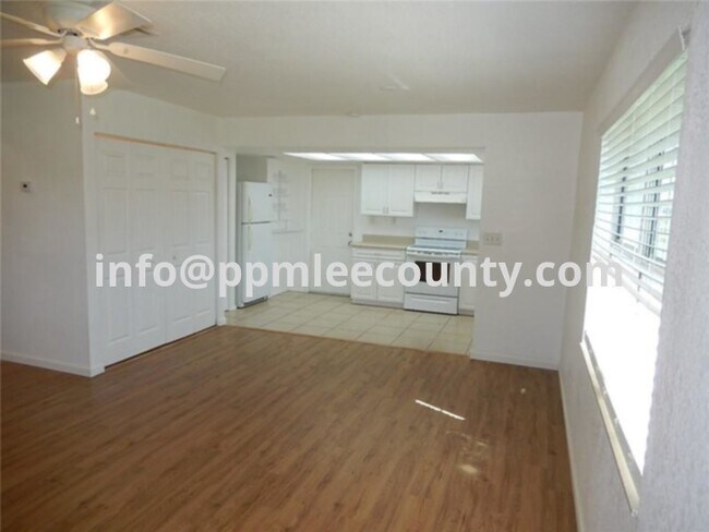 Foto del edificio - Southeast Cape Coral