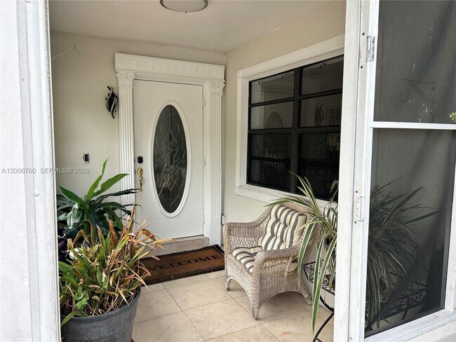 Foto del edificio - 11781 NW 14th St