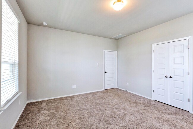 Building Photo - 1297 Goforth Rd