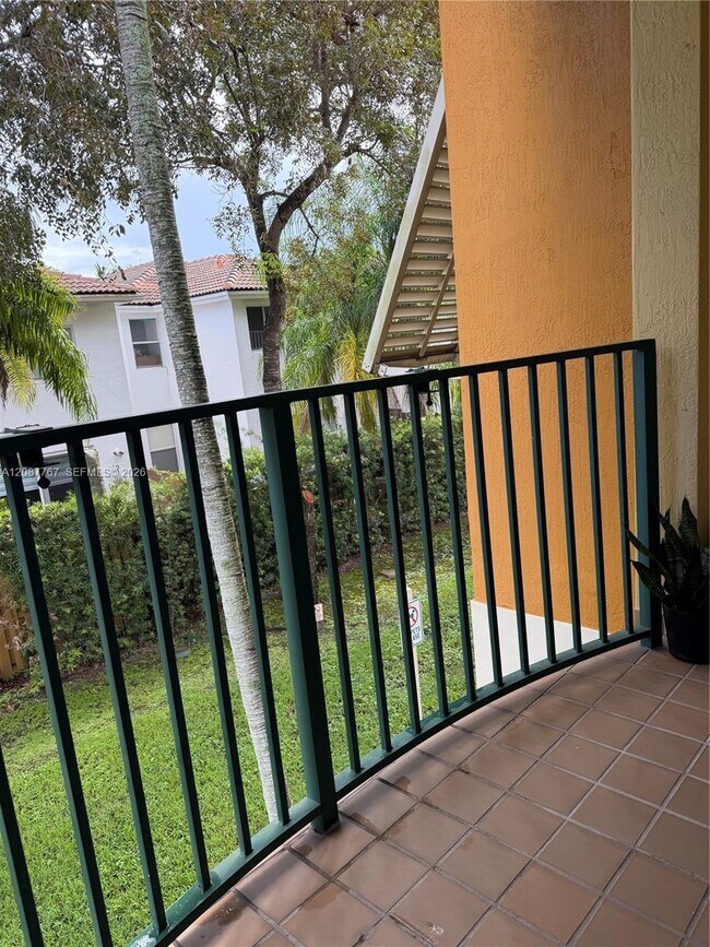 Foto del edificio - 7210 NW 114th Ave