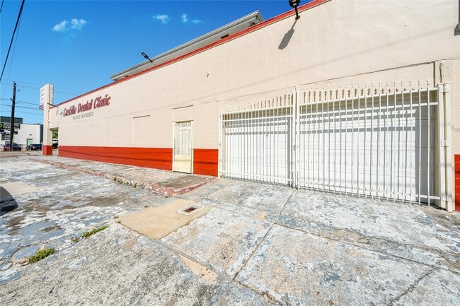 Foto del edificio - 2919 Canal St