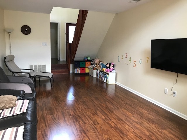 Building Photo - 32B Foxboro Ct