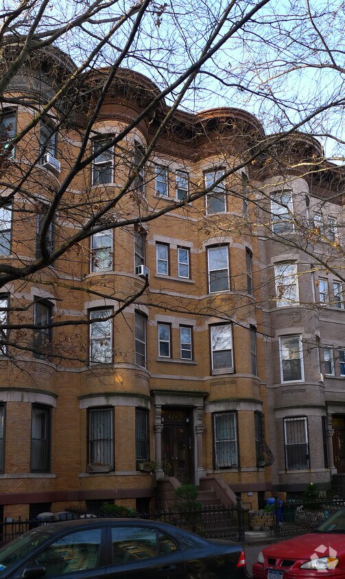 Foto principal - 478 12th St