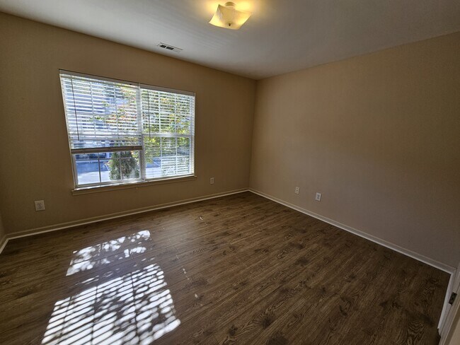 Foto del edificio - 15 Rimmon Trail