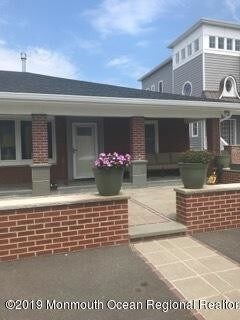 Primary Photo - 5 Marius Ln