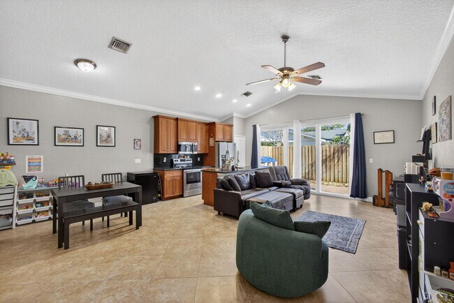 Foto del edificio - 3125 Shelby Way
