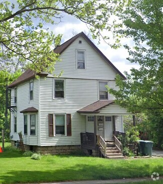 Building Photo - 2180 E Main St