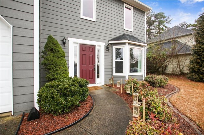 Foto del edificio - 1825 Hickory Creek Ct NW