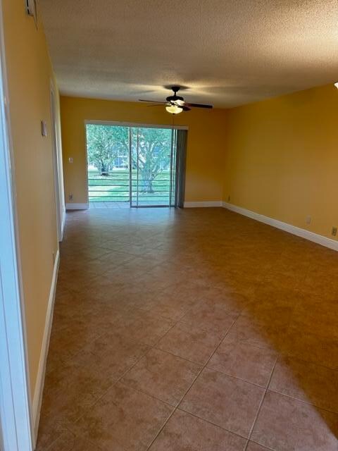 Building Photo - 2800 Fiore Way