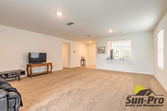 Foto del edificio - 2007 Glenbrooke Rd.