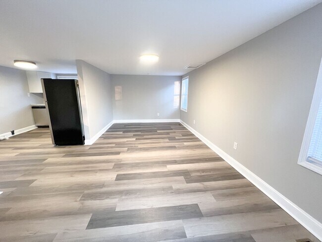 Foto del edificio - Move-In Specials Available! Completely Rem...