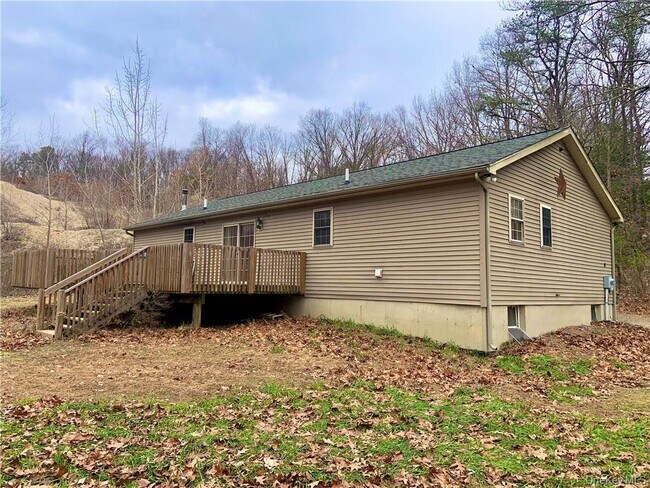 Foto del edificio - 14 Shannon Ln