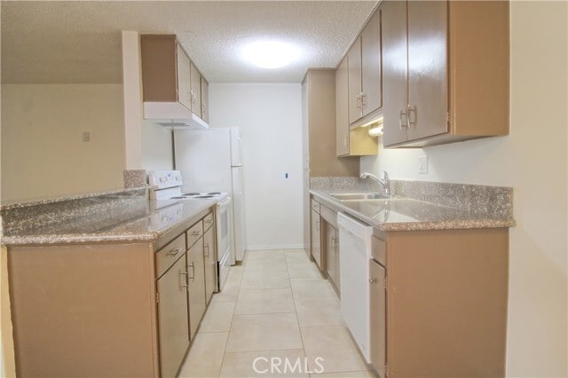 Building Photo - 807 E Cottonwood Rd