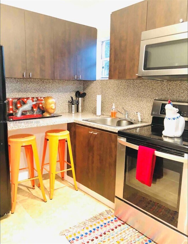 Foto del edificio - 2732 NW 31st St