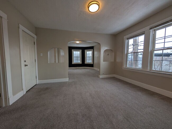 Foto del edificio - 1476 W 107th St