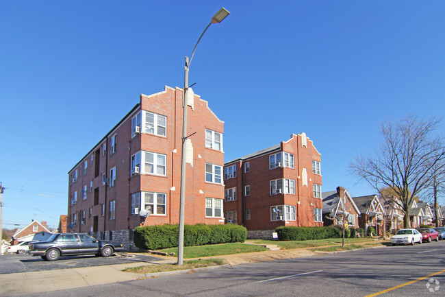 Foto principal - 5743-5751 Chippewa St