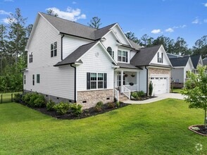 Building Photo - 211 Education Dr