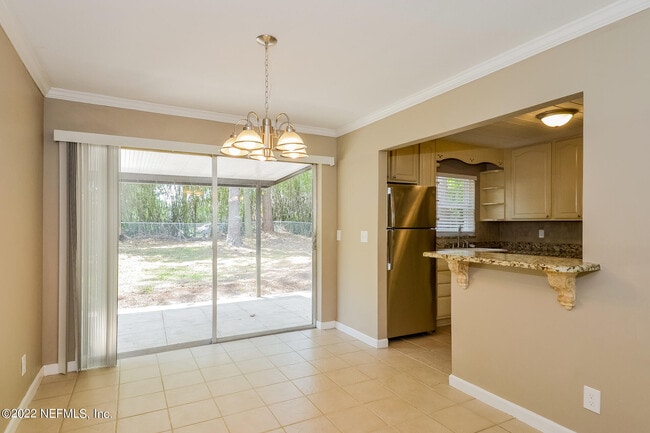 Building Photo - 4440 Naranja Dr S