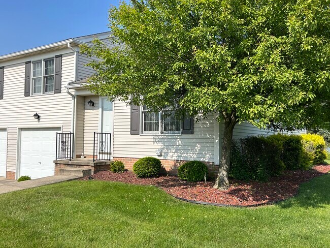 Foto del edificio - 651 Sturbridge Dr