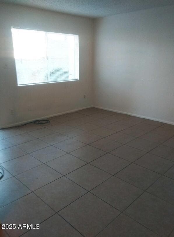 Foto del edificio - 1345 E Campbell Ave