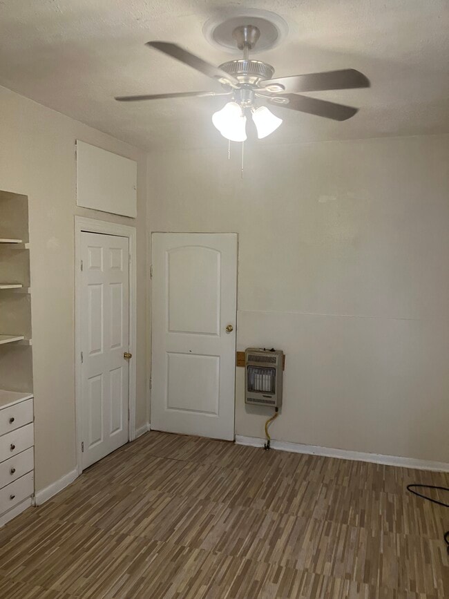 dormitorio 1 - 2363 N Robertson St